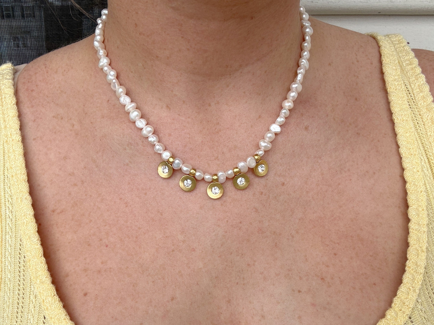 Wonder Necklace in Pearl